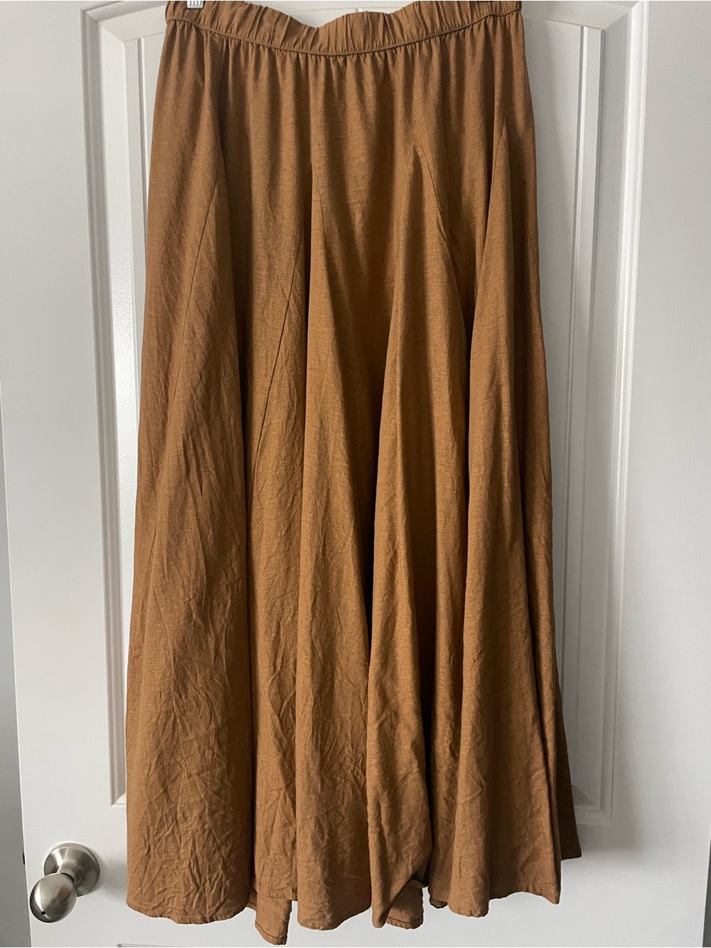 Universal Thread Camel Brown Maxi Skirt with Elastic Waist